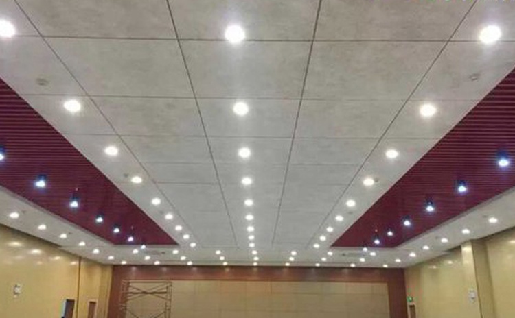 四川樂(lè)山學(xué)校會(huì)議室吸音纖維板聲學(xué)工程-2 四川樂(lè)山學(xué)校會(huì)議室吸音纖維板聲學(xué)工程-2