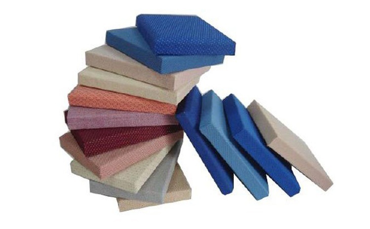 電影院可以安裝哪種吸音板？